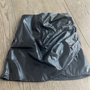 Shein faux leather skirt size small very flattering fit no rips stains or tears